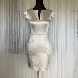 Guess by Marciano “Mira” sheath mini origami luxury party dress, holiday! Size 4